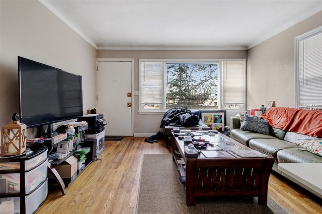 1714 Eastern Avenue, Grand Rapids, MI 49507