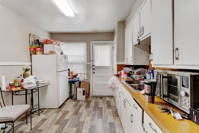 1714 Eastern Avenue, Grand Rapids, MI 49507