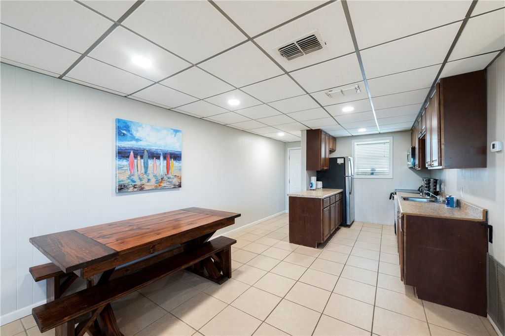 700 Island Retreat 32, Port Aransas, TX 78373 — photo 5