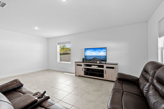 4636 SW Lassiter Terrace, Port St. Lucie, Port St Lucie, FL 34953