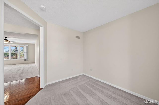 2098 Hawks Landing Drive S, Lake St Louis, MO 63367