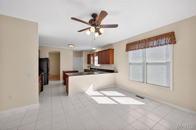 2098 Hawks Landing Drive S, Lake St Louis, MO 63367