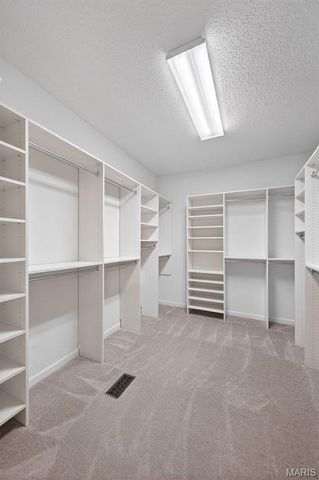 2098 Hawks Landing Drive S, Lake St Louis, MO 63367