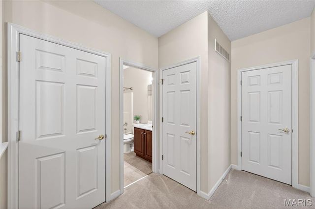 2098 Hawks Landing Drive S, Lake St Louis, MO 63367