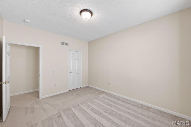 2098 Hawks Landing Drive S, Lake St Louis, MO 63367