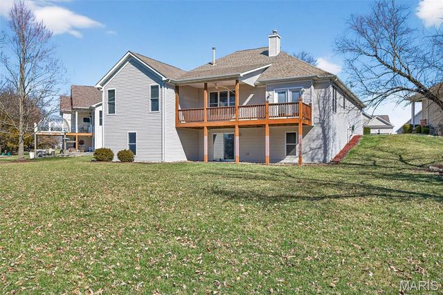 2098 Hawks Landing Drive S, Lake St Louis, MO 63367