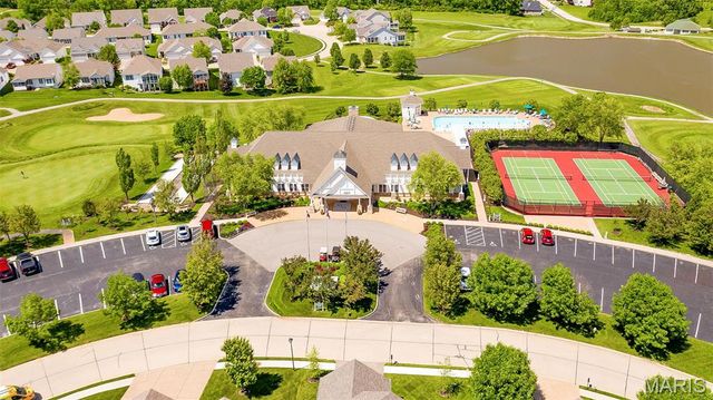 2098 Hawks Landing Drive S, Lake St Louis, MO 63367