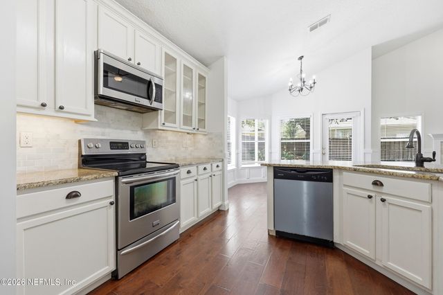 1417 WOODLAND VIEW Drive, Fleming Island, FL 32003