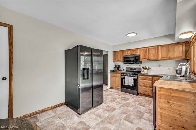 4717 Shriver Road, North Canton, OH 44720