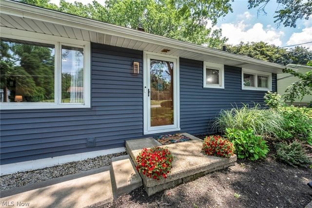4717 Shriver Road, North Canton, OH 44720