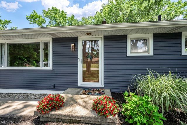 4717 Shriver Road, North Canton, OH 44720