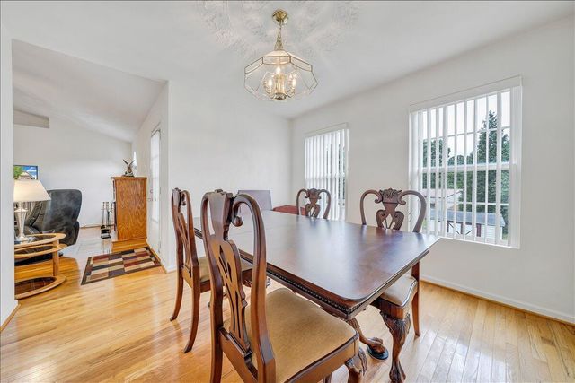 4633 Nevis DR, Salem, VA 24153