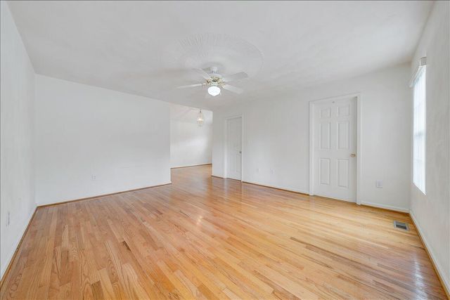 4633 Nevis DR, Salem, VA 24153