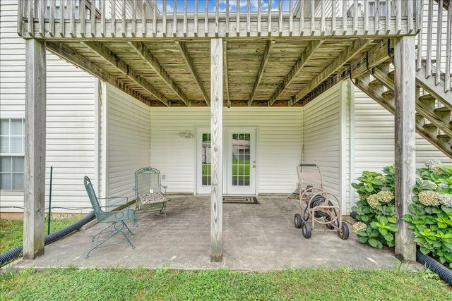 4633 Nevis DR, Salem, VA 24153