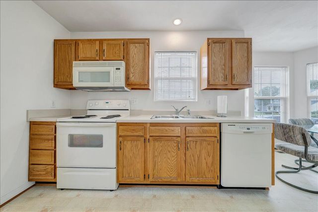 4633 Nevis DR, Salem, VA 24153