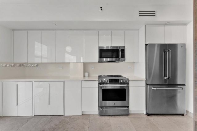 4201 Collins Ave 2301, Miami Beach, FL 33140