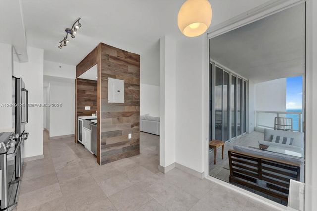 4201 Collins Ave 2301, Miami Beach, FL 33140