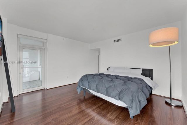 4201 Collins Ave 2301, Miami Beach, FL 33140