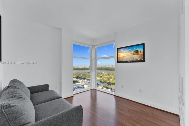 4201 Collins Ave 2301, Miami Beach, FL 33140