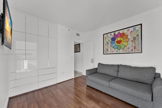 4201 Collins Ave 2301, Miami Beach, FL 33140