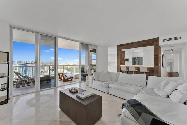 4201 Collins Ave 2301, Miami Beach, FL 33140