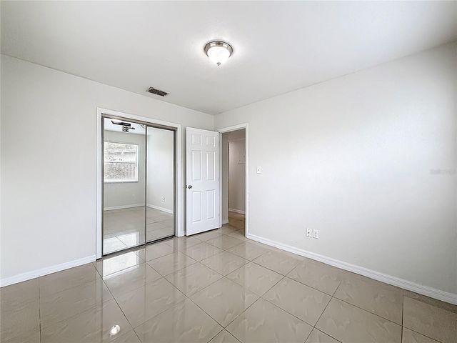 15525 BEDFORD CIRCLE E, Clearwater, FL 33764