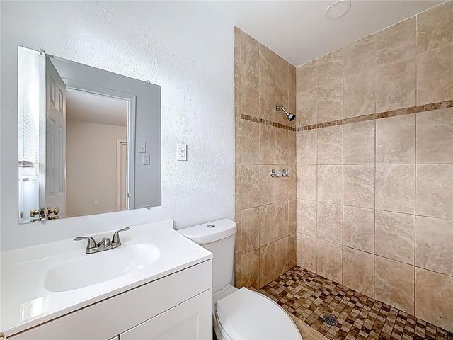 15525 BEDFORD CIRCLE E, Clearwater, FL 33764