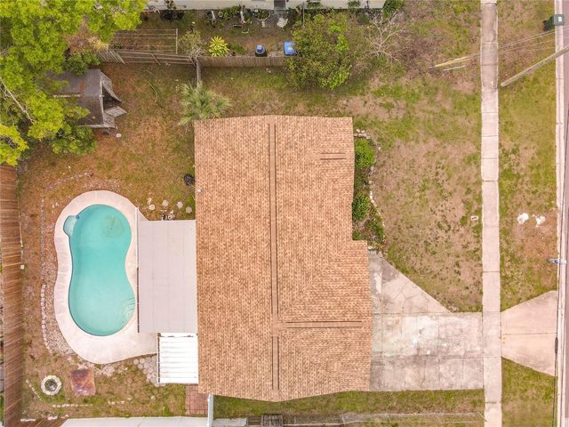 15525 BEDFORD CIRCLE E, Clearwater, FL 33764