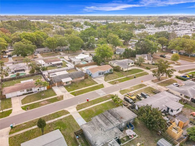 15525 BEDFORD CIRCLE E, Clearwater, FL 33764