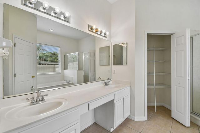 2337 TREYMORE DRIVE, Orlando, FL 32825