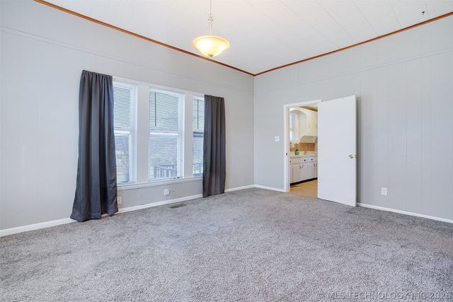 6 Mayfield Street, Sapulpa, OK 74066