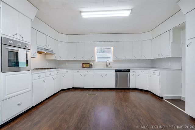 6 Mayfield Street, Sapulpa, OK 74066