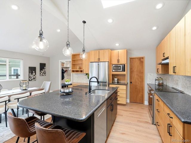 6998 E Long Ave, Centennial, CO 80112