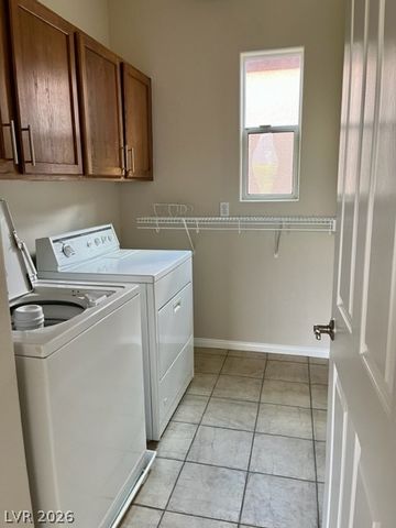 2312 Malaga Peak Street, Las Vegas, NV 89135