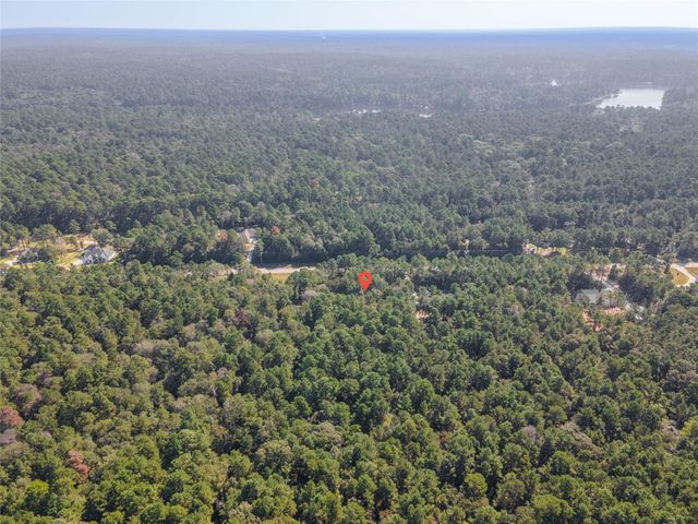 185 Rim Rock Road, Huntsville, TX 77340