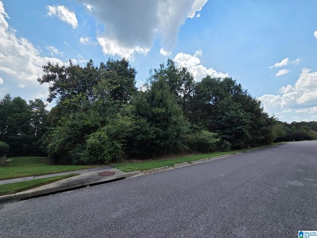 8455 LEDGE CIRCLE, Trussville, AL 35173