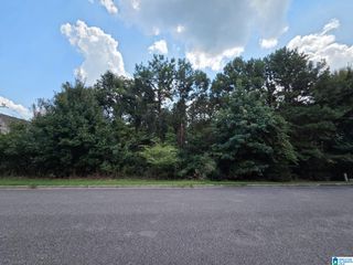8455 LEDGE CIRCLE, Trussville, AL 35173