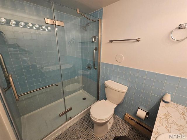 1672 Herault Place A, St Louis, MO 63125