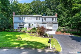 89 West Bank Lane, Stamford, CT 06902