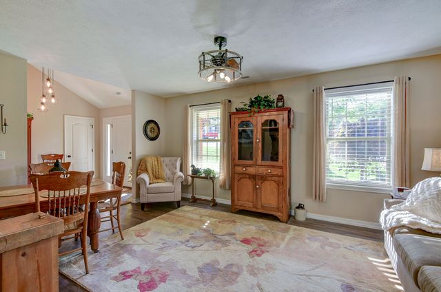 136 Moberly Mill Road, Branson, MO 65616