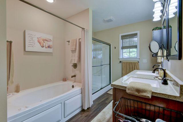 136 Moberly Mill Road, Branson, MO 65616