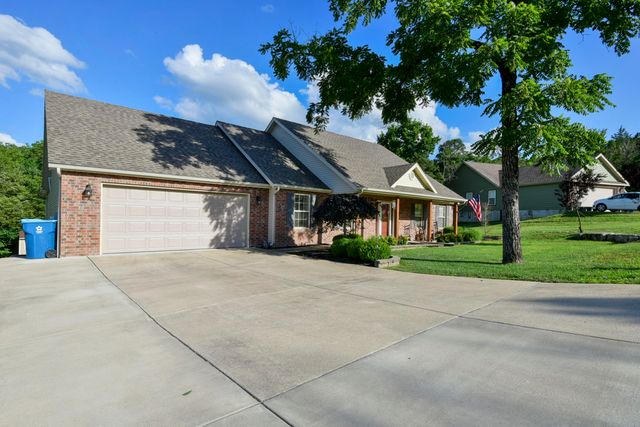 136 Moberly Mill Road, Branson, MO 65616