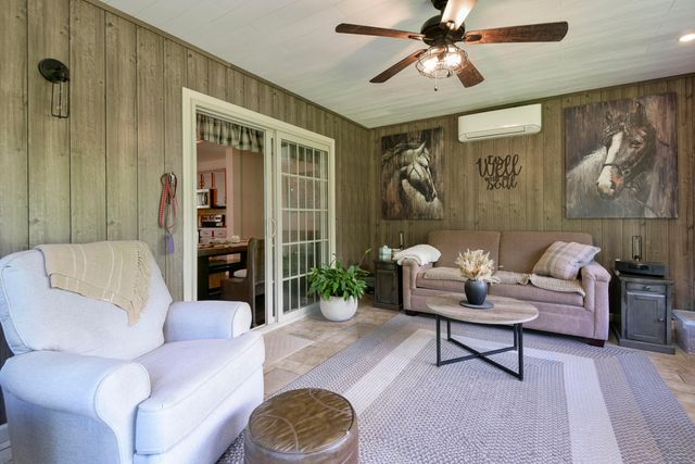 136 Moberly Mill Road, Branson, MO 65616