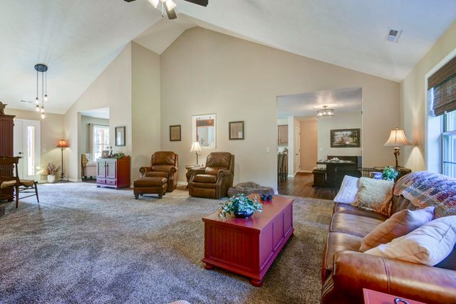 136 Moberly Mill Road, Branson, MO 65616
