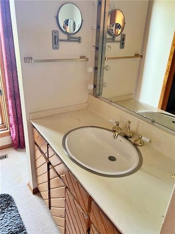 106 Brookview Road, Pittsburg, KS 66762