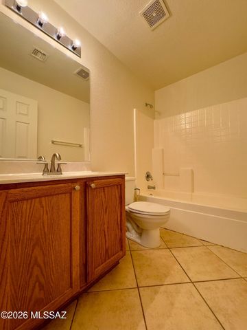 10366 E Roywood Way, Tucson, AZ 85747