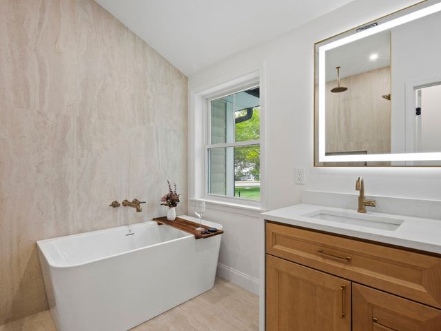 175 West St, Reading, MA 01867