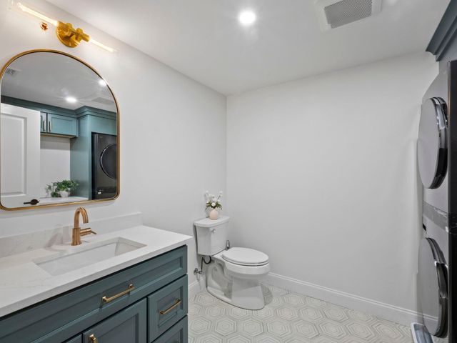 175 West St, Reading, MA 01867