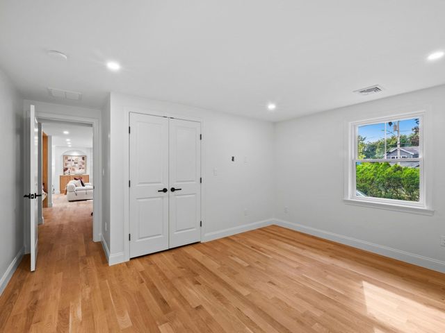 175 West St, Reading, MA 01867