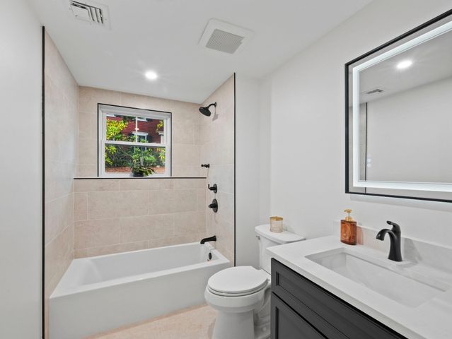 175 West St, Reading, MA 01867